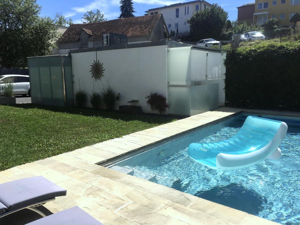 Gaestehaus Sommertal Mit Pool Im Garten, Eigener Parkplatz, 800M Zum Bodensee, 300M Zur Altstadt Meersburg Exterior foto
